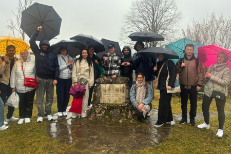 Erasmus_Oesterreich_Regenschirme.png