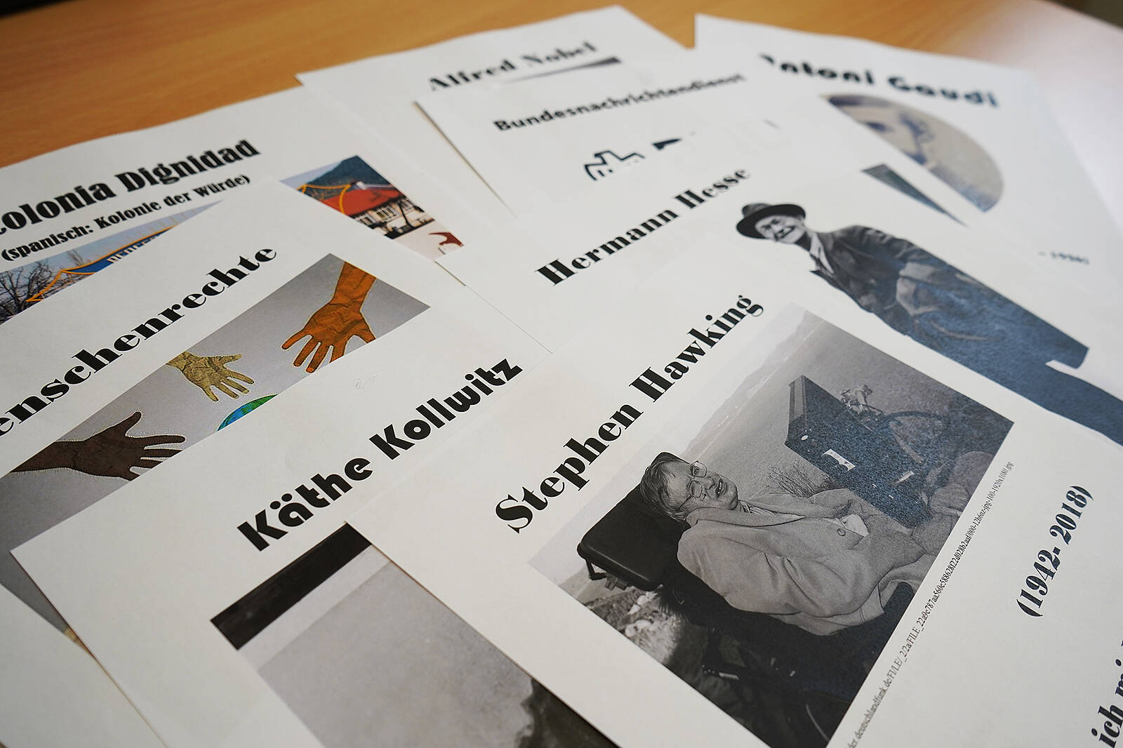 Öffnet die Seite 'Bildung, Begegnung und Austausch: Neues Kursangebot für Männer ab 60 beginnt am 21. September 2026 bei der VHS Meppen.'