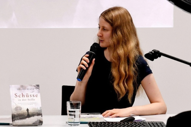 Öffnet die Seite 'Lesung mit Celina Keute: "Schüsse in der Stille'''